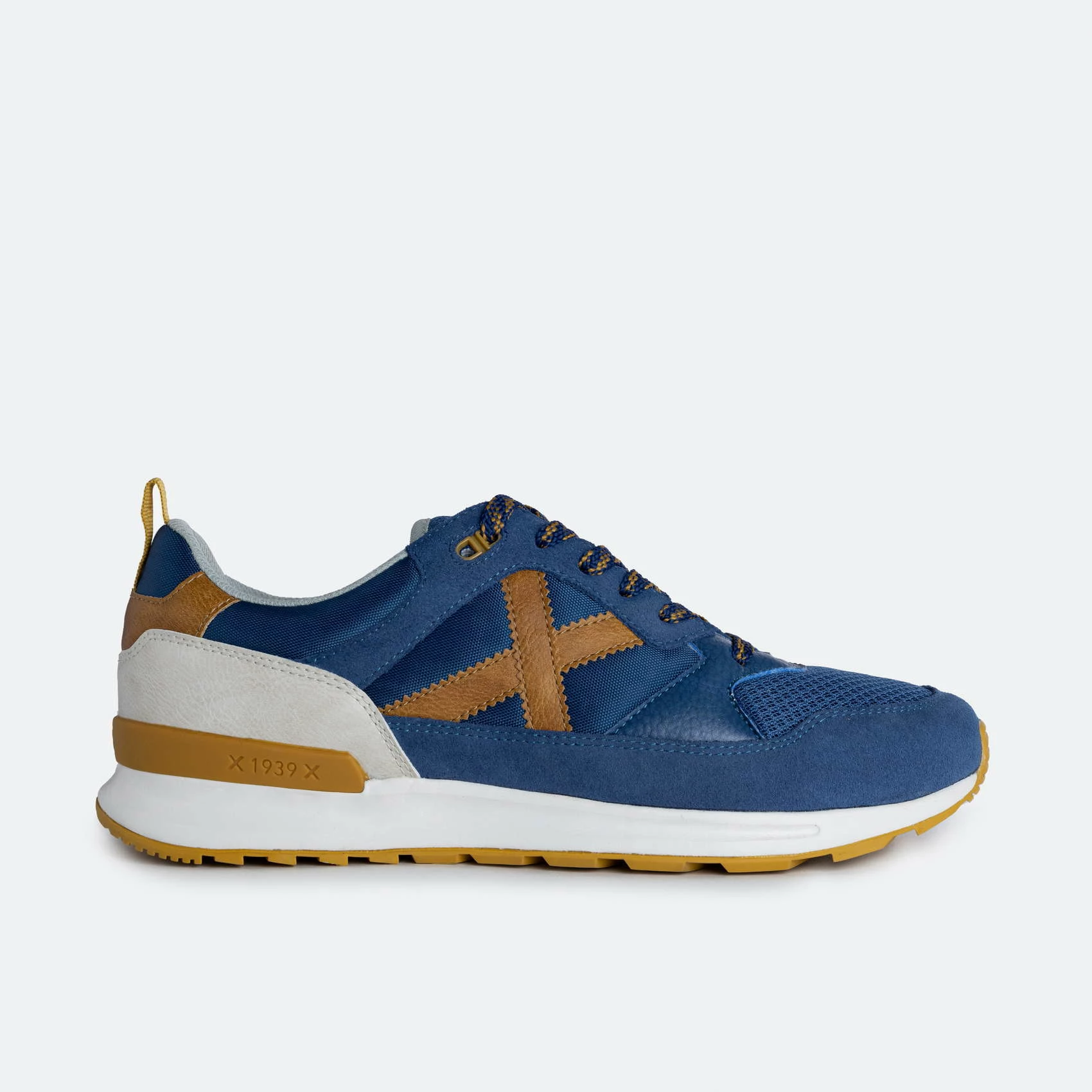 MUNICH ALPHA 76 1 MUNICH ALPHA 76