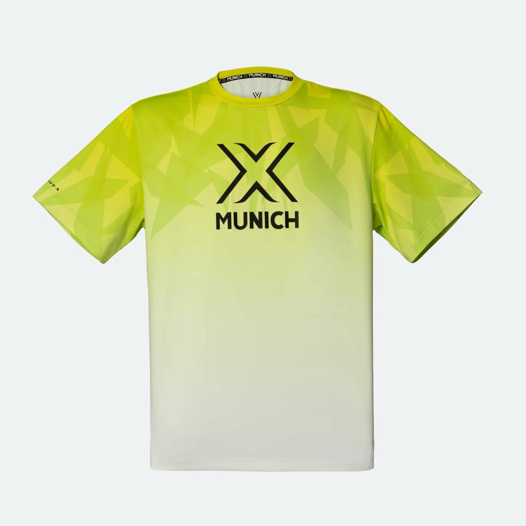 MUNICH MAN RISING TEE 27 1 MUNICH MAN RISING TEE 27